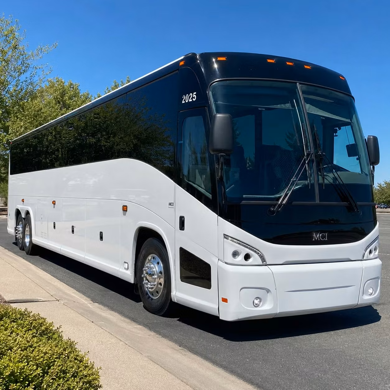 boynton beach charter bus rental exterior