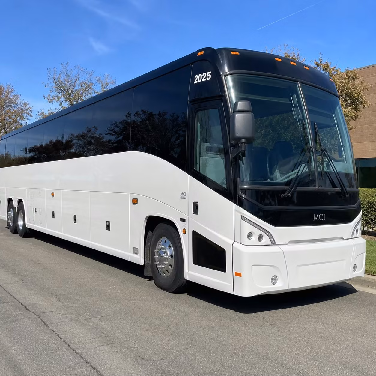 employee shuttle services in boynton beach keep your workforce moving