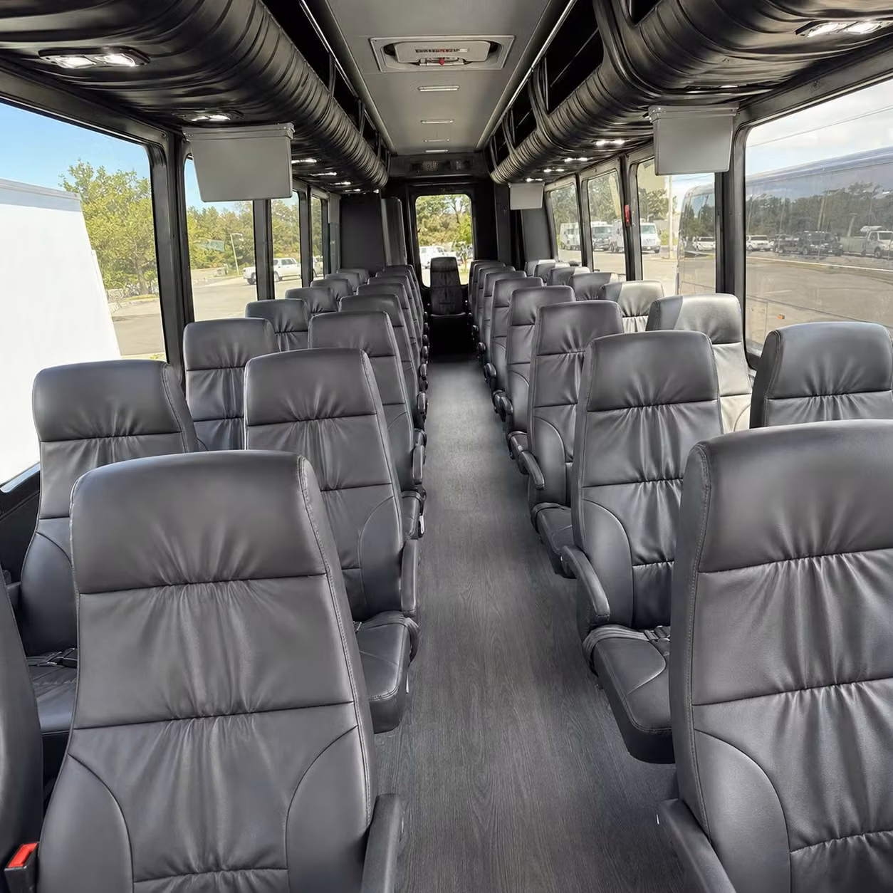 minibus and charter bus rentals for boynton beach school groups of all sizes