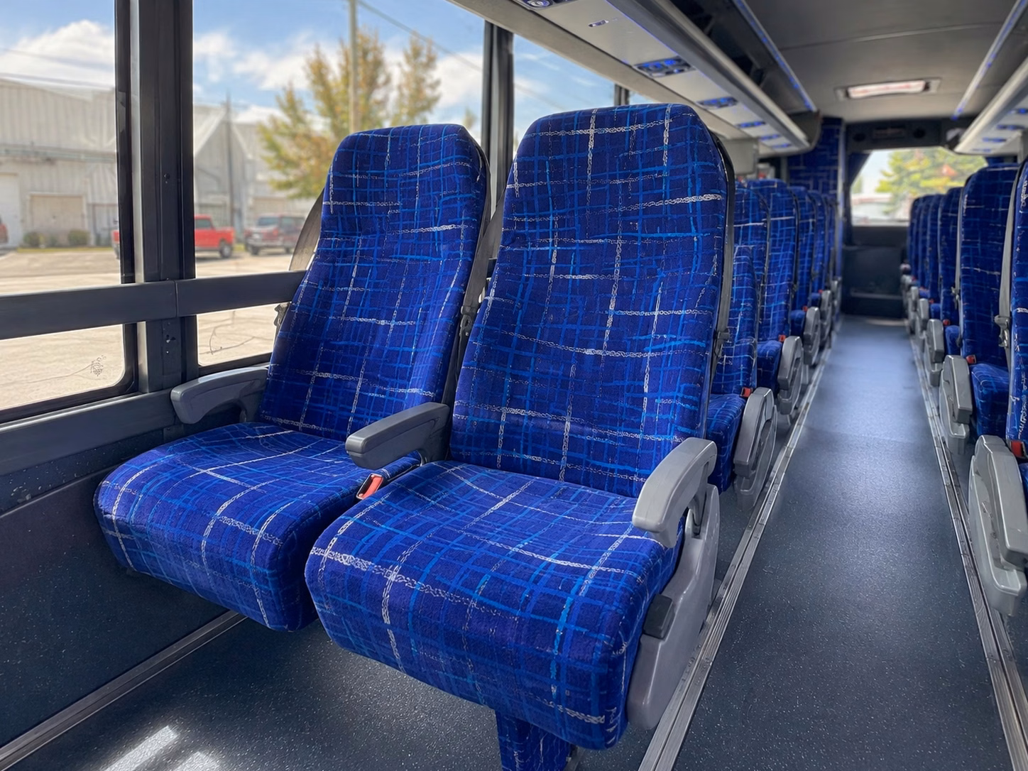 one bus handles the whole wedding weekend from rehearsal to reception